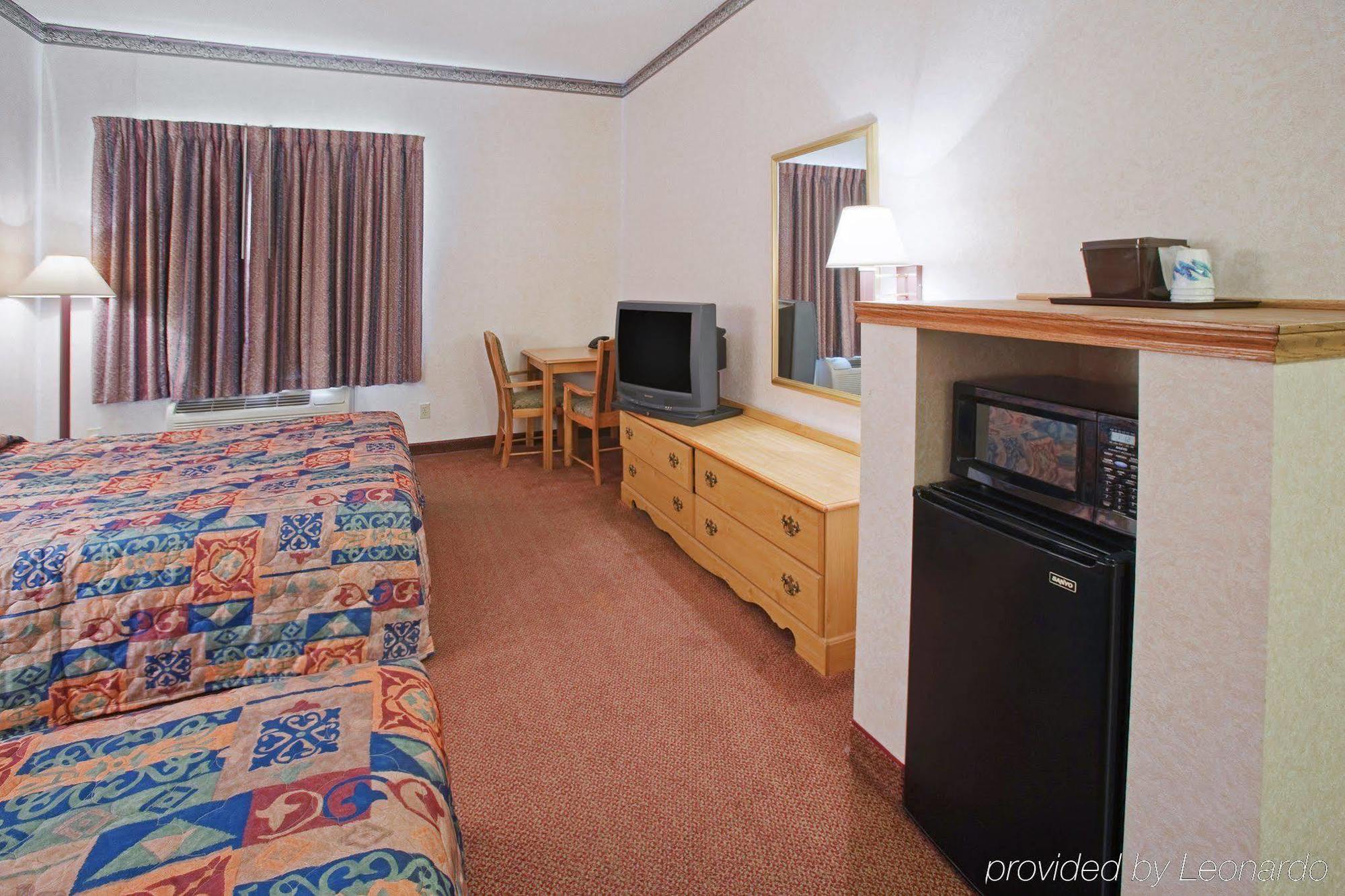 Americas Best Value Inn Kilgore Habitación foto