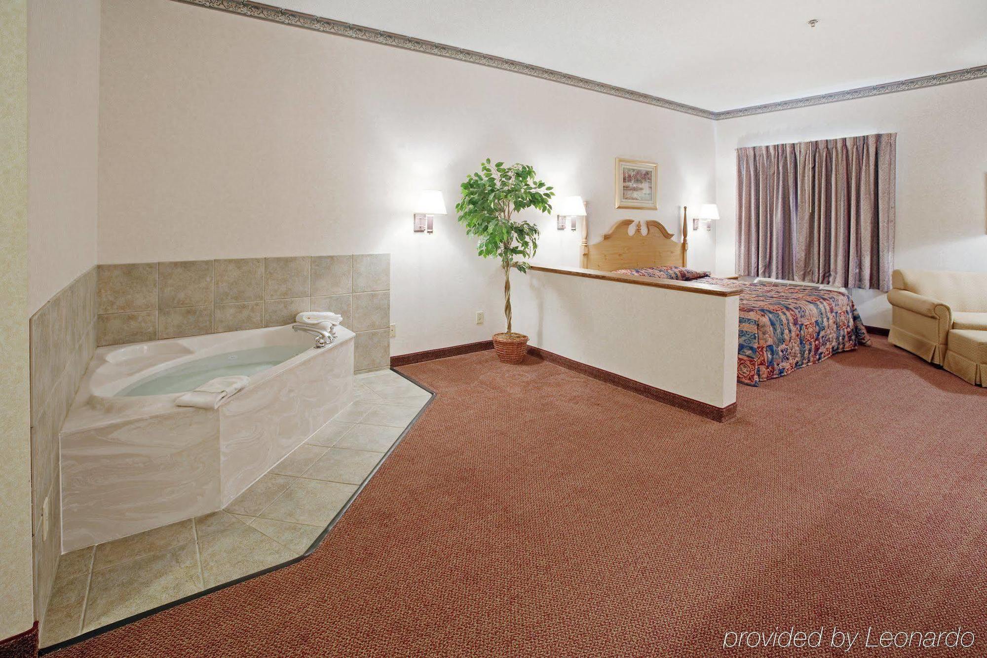 Americas Best Value Inn Kilgore Habitación foto
